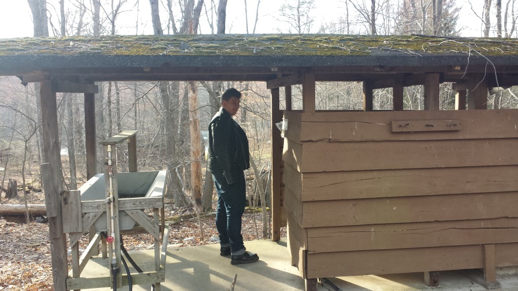outhouse20150425_175622